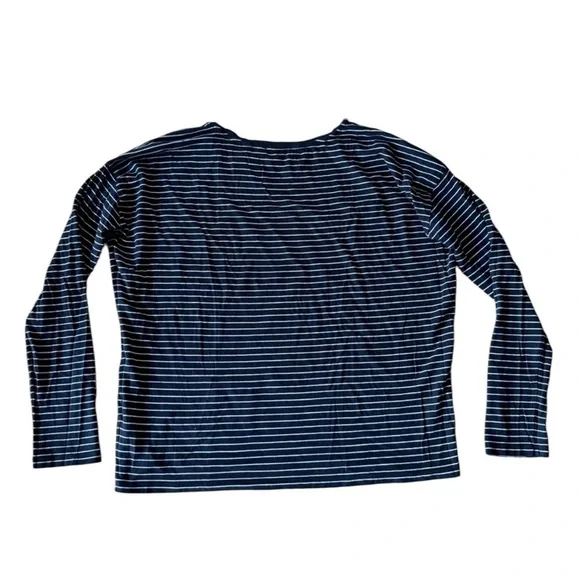 Vince Pima Cotton Basics Top Striped Navy White Thin Soft - Picture 2 of 8